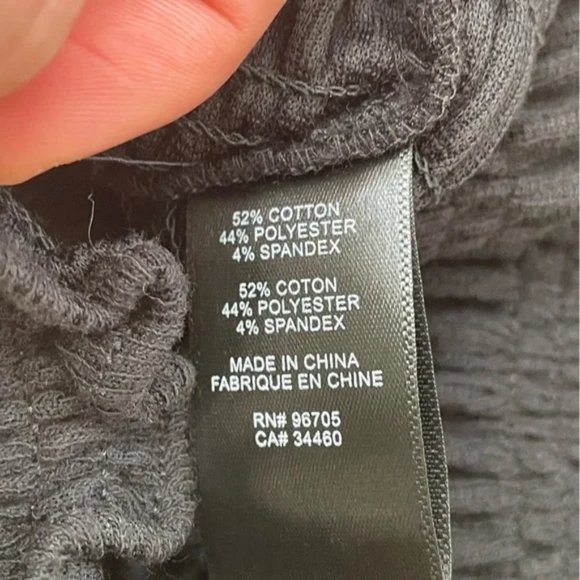 NWT REBECCA TAYLOR Black Tank Crinkle crop top | Medium - smocked cami - Picture 7 of 10